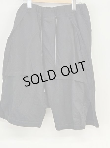 画像7: JOE CHIA / ダブルレイヤードショートパンツ S ブラック O-25-04-11-042-JO-pa-YM-ZT307 (7)