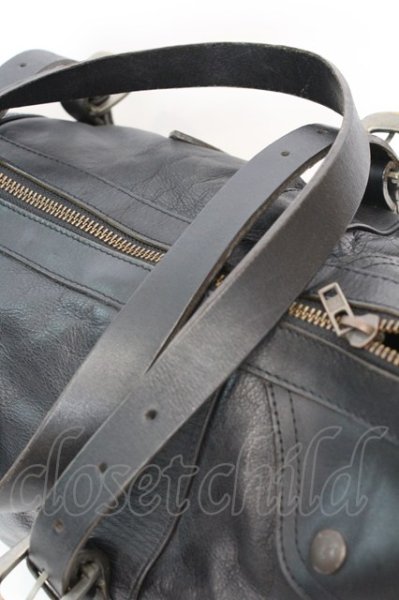 画像4: alfredoBANNISTER / ベルトストラップレザーボストンバッグ  ブラック O-25-09-04-038-al-ba-YM-ZT-MK001 (4)