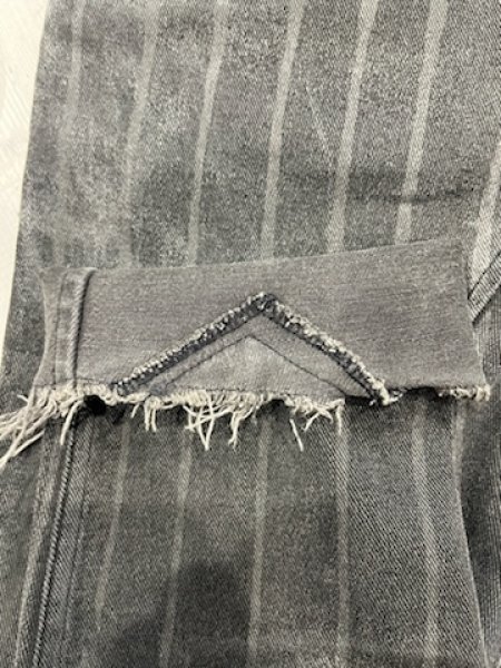 画像8: KMRii / MOON WALKER-01 レザーパッチデニムパンツ 1 グレー O-24-09-27-056-KM-pa-YM-ZT362 (8)