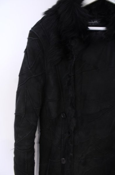 画像2: TORNADO MART / トスカーナスクラップムートンロングコート L ブラック O-26-01-31-004-TO-ou-YM-OS (2)