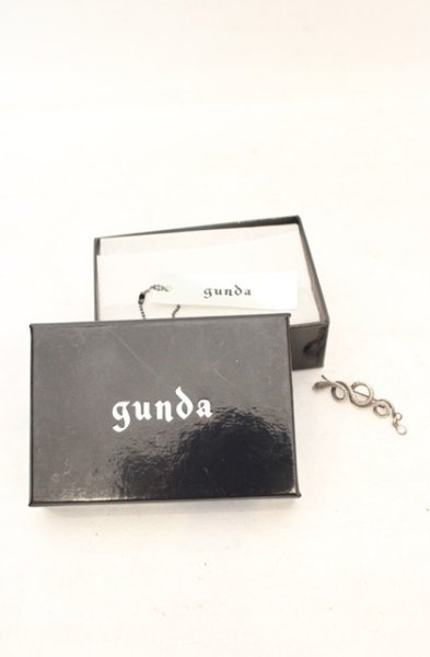 画像3: gunda / NAGA-4 EARCLIP イヤークリップ  シルバー O-26-08-13-035-gu-ac-YM-OS (3)