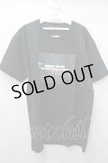 【SALE】AGEM Tシャツ.OUT OF THE BOX /ブラック/F O-22-03-10-087-ET-ts-YM-ZT041