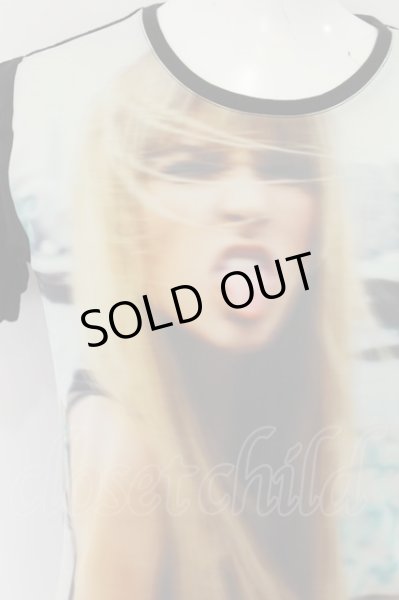 画像2: FUGA Tシャツ.ストレッチガールフォト /ブラック/44 O-22-09-12-016-FU-ts-YM-ZT443 (2)