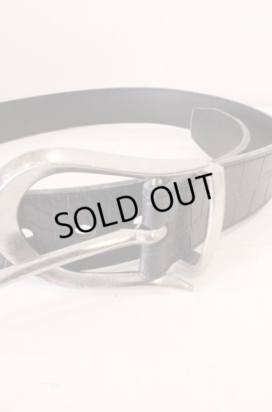 画像2: FUGA ベルト.ヘリテイジクロコレザー /シルバーｘブラック/44 O-22-12-26-076-FU-za-YM-ZT019 (2)