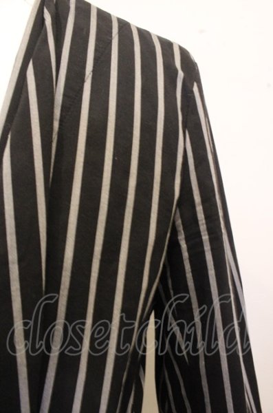 画像2: NO ID. カーディガン.CPストレッチストライプガウン /ブラック/1 O-23-02-06-015-NO-to-YM-ZT231 (2)