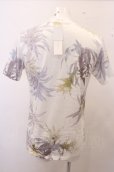画像2: 【SALE】GOSTAR DE FUGA Tシャツ.COULEUR花柄 /ホワイト/46 O-23-02-17-044-GO-ts-YM-ZT289 (2)