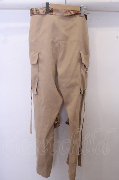 画像4: ACUOD by CHANU パンツ.Buckle Wide Cargo Pants /ベージュ/F O-23-02-17-080-AC-pa-YM-ZT109 (4)