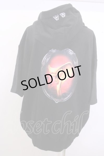 画像4: CIVARIZE パーカー.ツイステッドワンダーランド スカラビア寮 O-23-02-20-080-CI-to-YM-ZT185 (4)