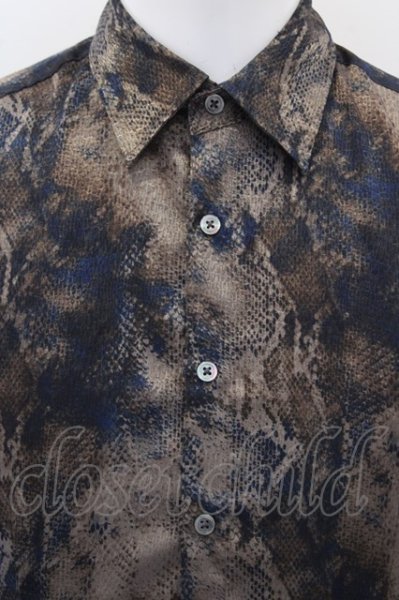 画像2: TORNADO MART シャツ.パイソンプリント /ブラウンｘネイビー/M O-23-03-01-070-TO-sh-YM-ZT258 (2)