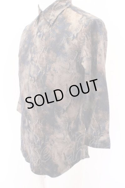 画像3: TORNADO MART シャツ.パイソンプリント /ブラウンｘネイビー/M O-23-03-01-070-TO-sh-YM-ZT258 (3)