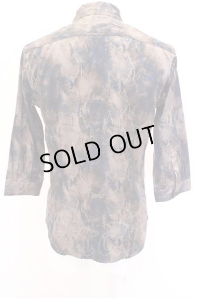 画像4: TORNADO MART シャツ.パイソンプリント /ブラウンｘネイビー/M O-23-03-01-070-TO-sh-YM-ZT258 (4)