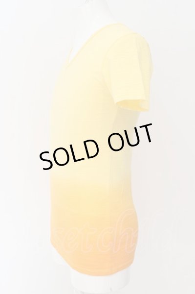 画像2: GOSTAR DE FUGA Tシャツ.グラデーションVネック /イエロー/44 O-23-04-30-078-GO-ts-YM-ZT146 (2)