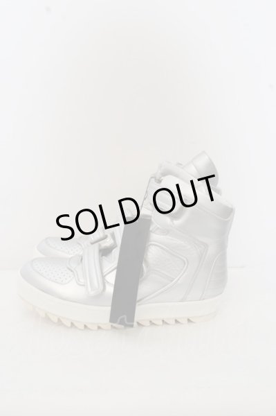 画像2: FUGA シューズ.【タグ付き】Stima ベルトハイカットビッグシャークソールレザースニーカー /シルバー/42 O-23-06-19-094-FU-sho-YM-ZT5000 (2)