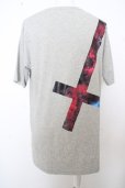 画像4: 【SALE】NO ID. BLACK Tシャツ.クラウドクロスプリント /グレー/ONE O-23-07-25-014-NO-ts-YM-ZT402 (4)