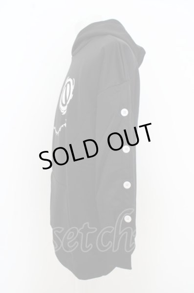 画像2: NieR Clothing パーカー.BLACK SLEEVE BUTTON HOODIE /ブラック/F O-23-08-09-023-Ni-to-IG-ZT408 (2)