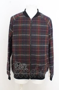 【SALE】NieR Clothing ジャケット.ロゴ刺繍チェックブルゾン /レッド×グリーンチェック/F O-23-08-09-026-Ni-ja-IG-ZT058