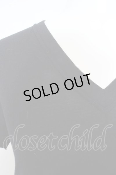 画像2: s'exprimer / VネックコットンTシャツ O-23-12-20-026-s'-pa-YM-ZT497 (2)