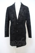 【WINTERセール】Black by VANQUISH / ソフトウォームシャドーカモストレッチチェスターコート O-23-12-30-043-Bl-ou-YM-ZT006