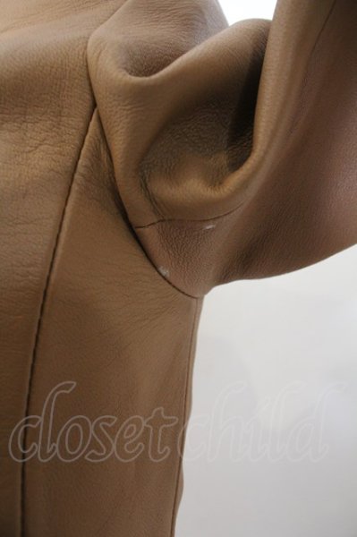 画像2: GOSTAR DE FUGA / Indication ストレッチラムレザースタンドライダースジャケット O-23-12-30-002-GO-ja-YM-ZT-ML004 (2)