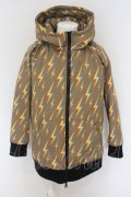 【WINTERセール】NO ID. BLACK / シンサレートサンダープリントフーデッドBLZ 中綿ジャケット ONE ベージュ O-24-02-19-001-NO-ou-YM-ZT-M012