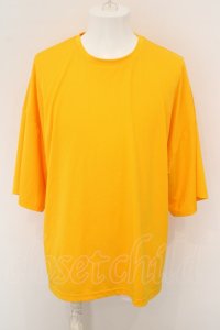 NO ID. / ドロップショルダードレープBIG-T Tシャツ ONE オレンジ O-24-02-25-038-NO-ts-YM-ZT184