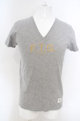 VANQUISH / F.T.G刺繍VネックTシャツ M グレー O-24-03-19-026-VA-ts-YM-ZT091