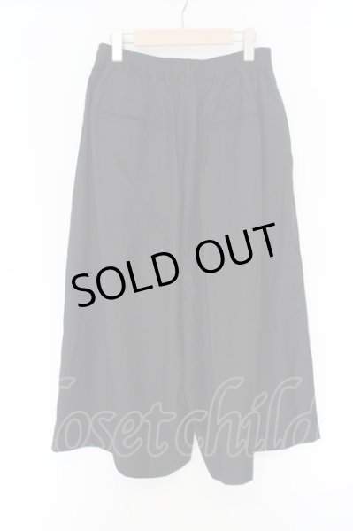 画像2: CIVARIZE / Detectフラワー柄マチ付ジップワイド 46 ブラックｘレッド O-24-03-23-092-CI-pa-YM-ZT291 (2)