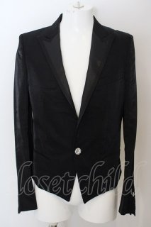 SOS TE NUTO （ソスタヌート）の古着 美品！ (Page 1)