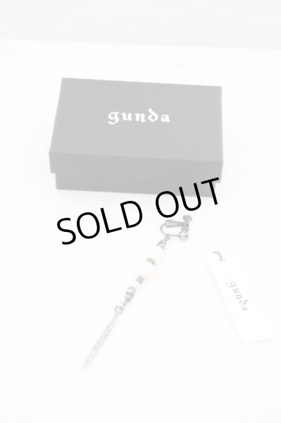 画像3: gunda / MILKY WAY PI イヤリング  ホワイトｘアンティークシルバー O-24-04-23-120-gu-za-YM-ZT414 (3)