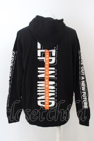 画像2: GOSTAR DE FUGA / KEEP IN MINDプリントパーカー 44 ブラック O-24-04-26-019-GO-to-YM-ZT136 (2)