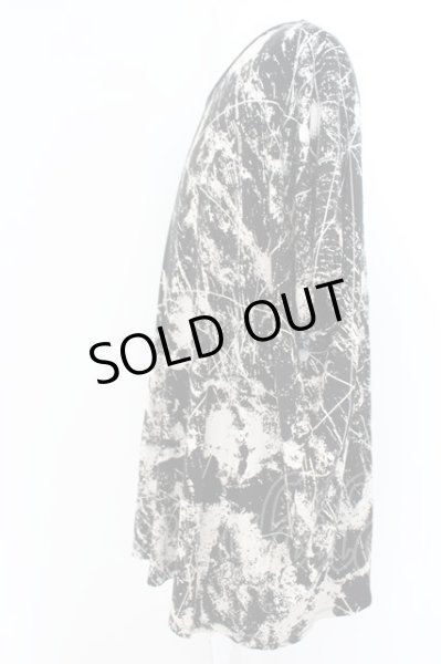 画像2: CIVARIZE / 総柄ドルマンTシャツ F ブラック O-24-05-06-040-CI-ts-YM-OS (2)