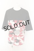 CavariA / 迷彩切替Tシャツ 46 ブラックｘレッド O-24-05-21-059-Ca-ts-YM-ZT340