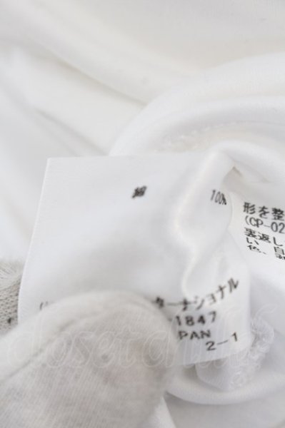 画像3: GalaabenD / ロゴプリントVネックTシャツ S ホワイト O-24-05-26-012-Ga-ts-YM-ZT218 (3)