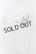 TORNADO MART / ジオメトリックコラージュプリントTシャツ  ホワイト O-24-05-30-019-TO-ts-YM-OS