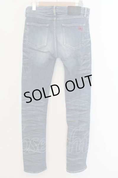 画像2: JURY BLACK / リップ刺繍ストレッチ加工デニムスキニーパンツ M ライトインディゴ O-24-06-06-050-JU-pa-YM-OS (2)