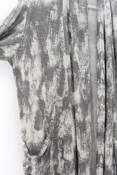 画像2: TORNADO MART / クロコブライトフォイルドレープガウン カーディガン LL ホワイト O-24-06-08-013-TO-to-YM-ZT146 (2)