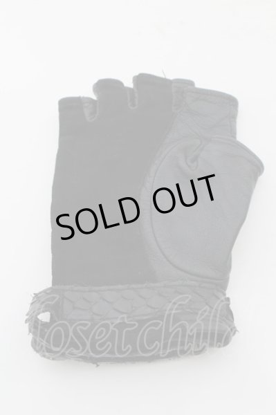 画像3: Roen / レザーグローブ  ブラック O-24-06-17-051-Ro-za-YM-ZT412 (3)