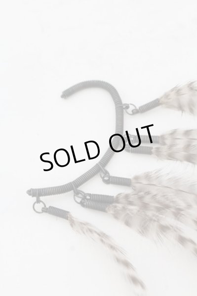 画像2: gunda / FEATHER EARHOOK　イヤーフック  ブラウン O-24-06-17-052-gu-ac-YM-OS (2)