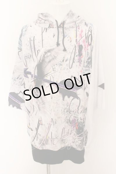 画像1: KMK(KINGLY MASK) / アロープリント半袖プルパーカー  ホワイト O-24-06-17-007-KM-to-YM-OS (1)