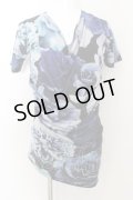 CIVARIZE / Iris ドレープ花柄Tシャツ 44 ブルー O-24-06-27-079-CI-ts-YM-OS