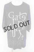 NO ID. / メッセージプリントドルマンスリーブBIG Tシャツ ONE ネイビー O-24-07-13-035-NO-ts-YM-OS