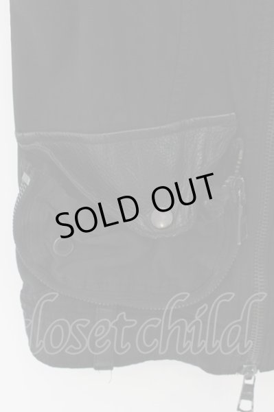 画像2: CIVARIZE / 製品染めクロゼットフードレザーポインテッドミリタリーベスト 44 ブラック O-24-07-31-047-CI-to-YM-OS (2)