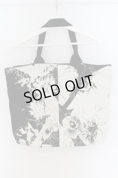 画像2: XJAPAN / WORLDTOUR2015-2016ファスナー付きトート【現在買取対象外】  ブラック×ホワイト O-24-08-14-069-XJ-ba-OW-OS (2)