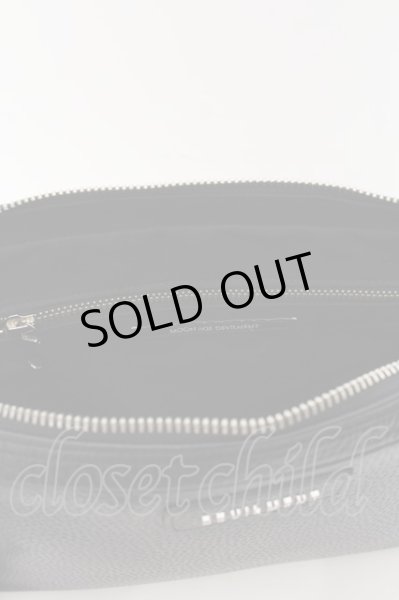 画像4: Moonage Devilment（清春） / カウレザーシボ加工クラッチバッグ  ブラックｘシルバー O-24-08-18-052-MO-ba-YM-OS (4)