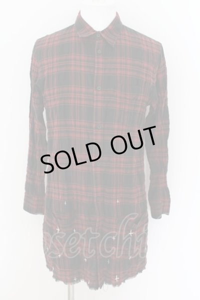 画像1: BLACK MORAL / クロス刺繍ロングチェックシャツ  レッド O-24-08-24-007-BL-ts-YM-ZT334 (1)