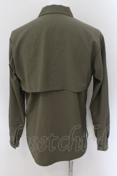 画像2: 5351pour les Hommes / スーパーストレッチシャツ 44 カーキ O-24-08-29-067-53-sh-YM-ZT223 (2)