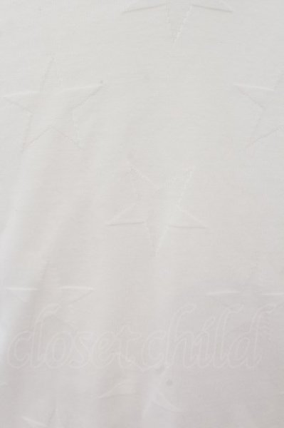 画像2: NO ID. / スタージャガードVネックTシャツ 1 ホワイト O-24-09-02-002-NO-ts-YM-ZT223 (2)