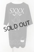 【WINTERセール】MARDIGRAS(SADS清春) / SXXX BIG Tシャツ  ブラック O-24-09-15-049-MA-ts-YM-ZT206