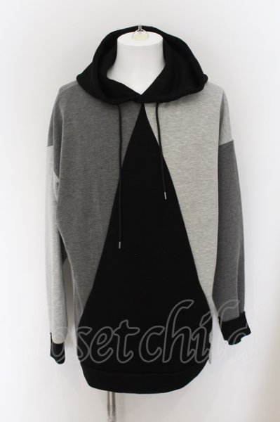 画像1: NO ID. / ボンディング切り替えプルオーバーパーカー ONE ブラックｘグレー O-24-09-25-028-NO-to-YM-ZT129 (1)