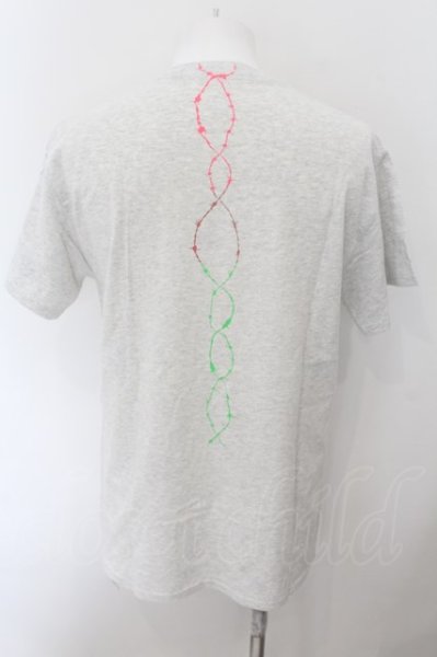 画像2: NO ID. BLACK / JSFグラデーションワイヤープリントC/N-Tシャツ 1 ライトグレー O-24-09-26-031-NO-ts-YM-ZT049 (2)